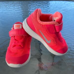 Nike Revolution 3 - Baby Girls Size 5c